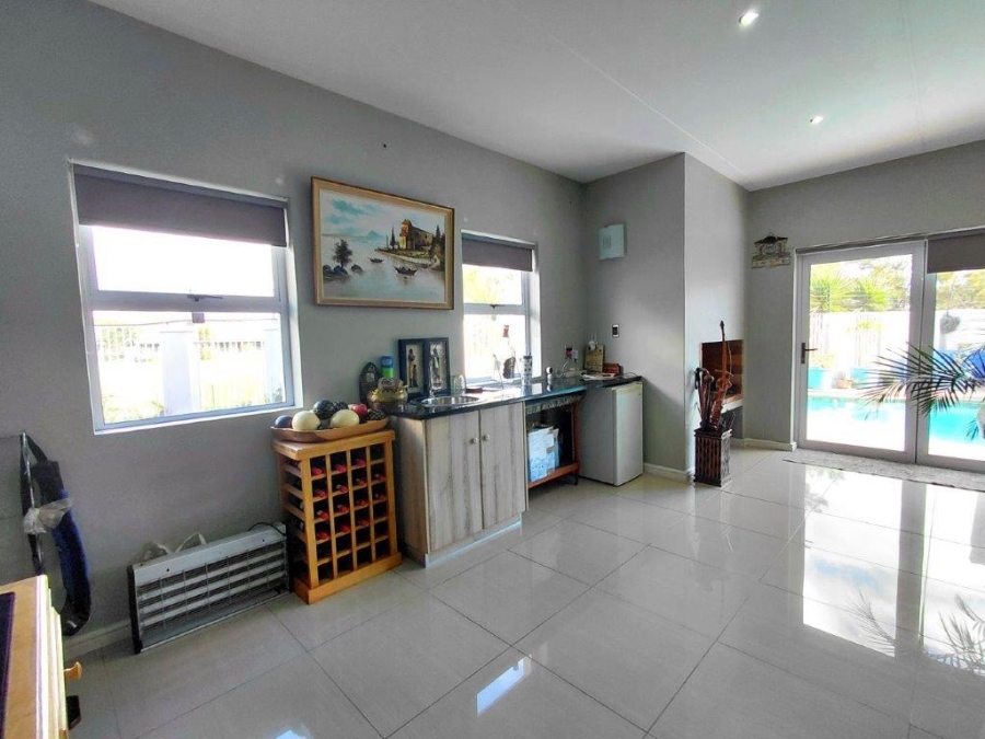 4 Bedroom Property for Sale in Fairview Golf Estate Western Cape